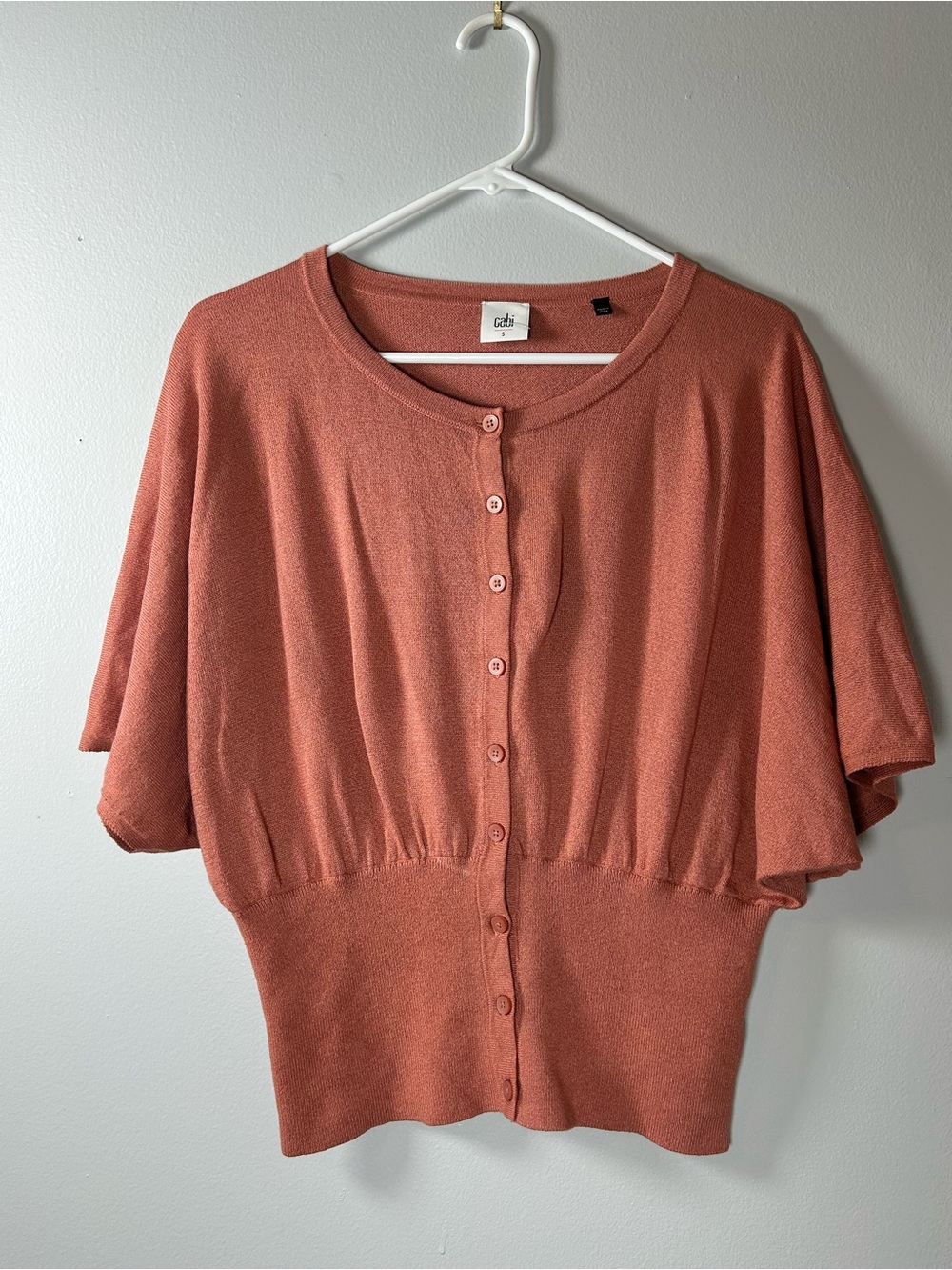 Cabi Caprice Cardigan Pink Button Down Sz Small women’s Romantic Flowy Batwing